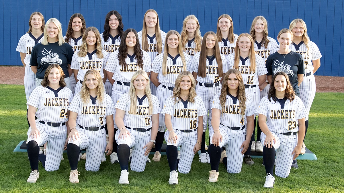 Cedarville Softball Team Photo